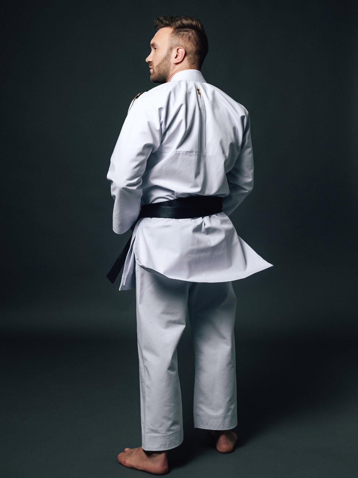 Kimono Karate Zanshin Adulto GKL Gold Line Lona Média Kimono Karate Zanshin Adulto GKL Gold Line Lona Média